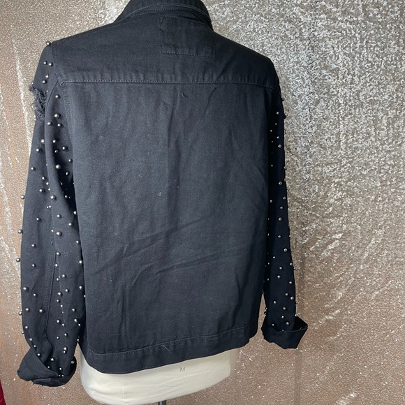 **New Fall Denim Jacket - Picture 3 of 4